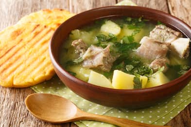 Receta: ¿cómo se prepara un caldo de costilla? | EL ESPECTADOR