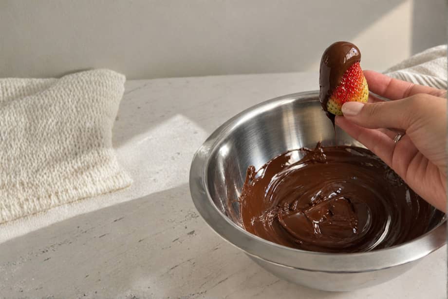 En solo 20 minutos puedes preparar este chocolate a baño María.