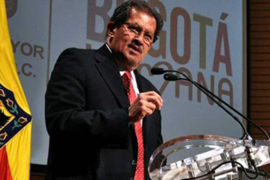 Angelino espera que nueva cúpula militar garantice mayor seguridad