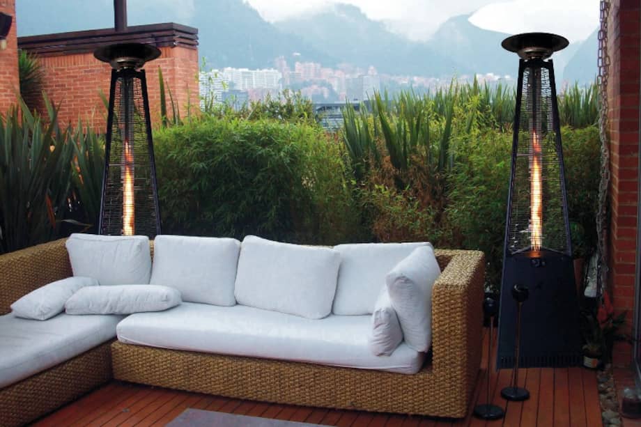 Disfrute de los espacios al aire libre con las soluciones de calefacción que ofrece Dragoner.