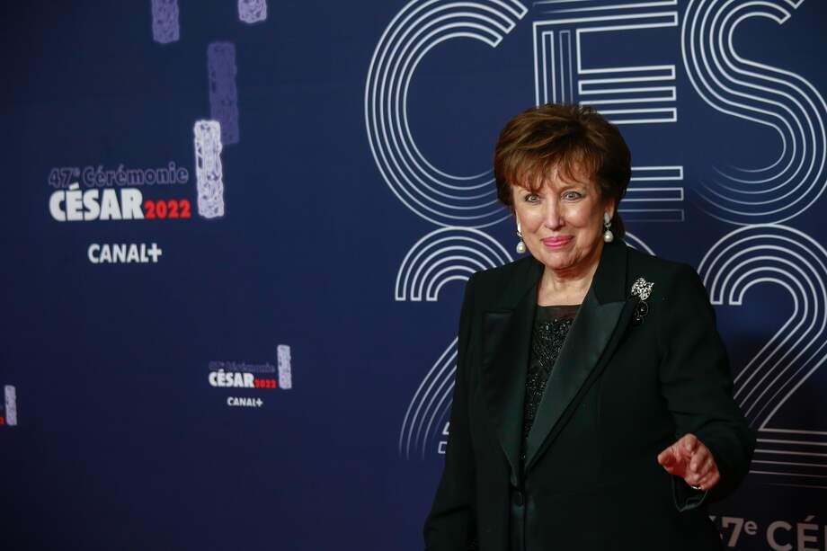La ministra de Cultura francesa, Roselyne Bachelot, en la 47ª ceremonia anual de los Premios Cesar en el Olympia Music Hall de París, Francia, el 25 de febrero de 2022.
