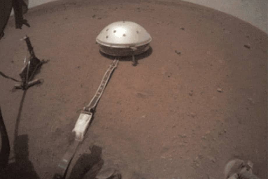 Eclipse de Sol causada por Phobos: vista desde la cámara ICC. / NASA / JPL-Caltech