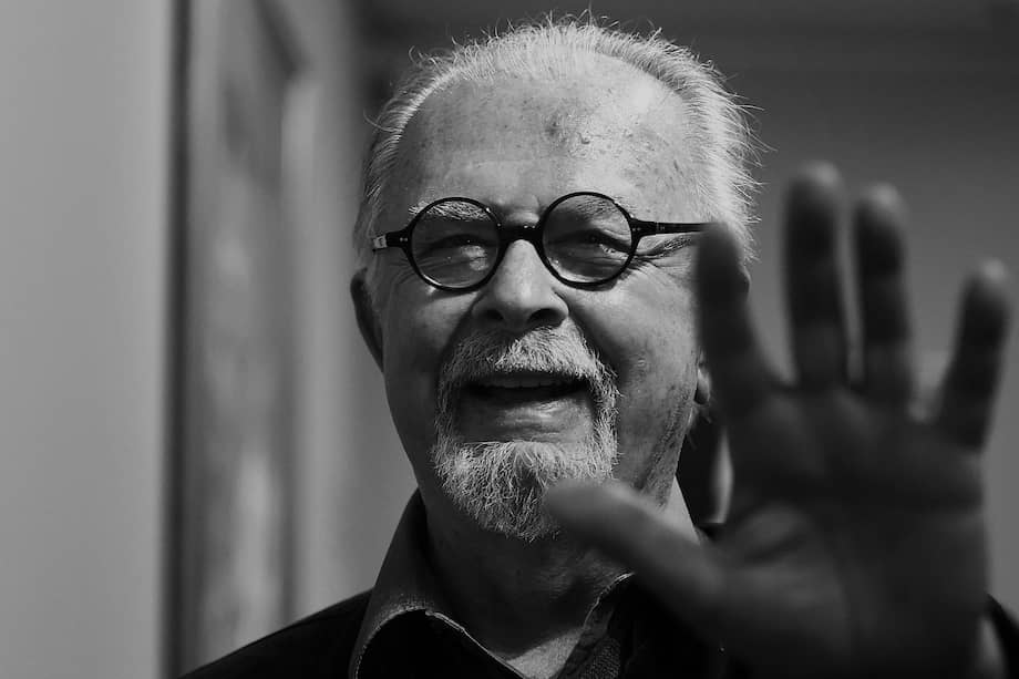 “Botero plasmó una visión cruda pero también empática y orgullosa de nuestro país”.