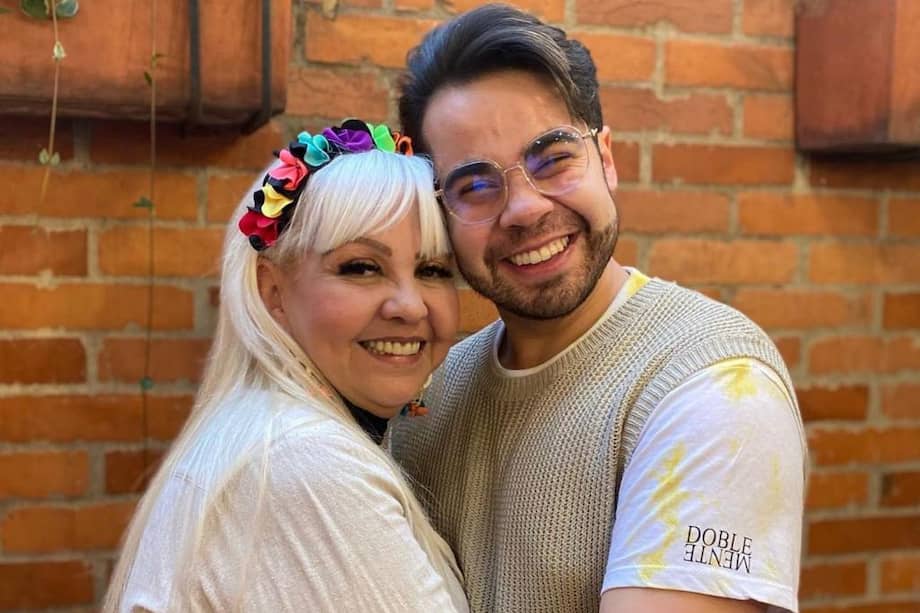 Nelson David, de 23 años, es el hijo menor de la humorista samaria Fabiola Posada, fruto de su matrimonio con el también humorista Nelson Polanía.