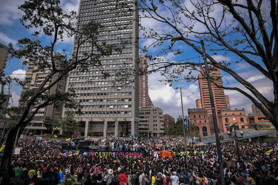 Este domingo 8 de diciembre se desarrolló el concierto 'Un canto por Colombia', una iniciativa de artistas nacionales ideada para apoyar el paro nacional.
/ Mauricio Alvarado/El Espectador