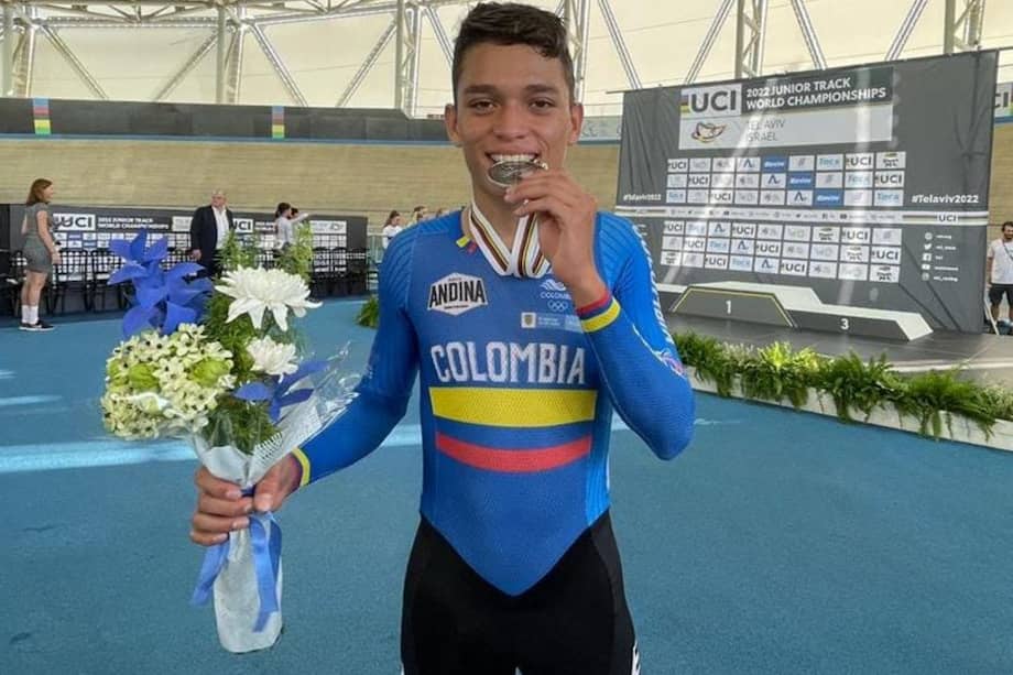 El vallecaucano Jhojan Marín se quedó con el subtítulo de la eliminación en el Mundial Juvenil de Ciclismo de Pista.