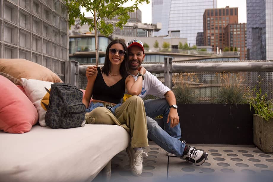 Ellos son Juliana Arango y Nicolás Mejía, los emprendedores detrás de la marca MNT.