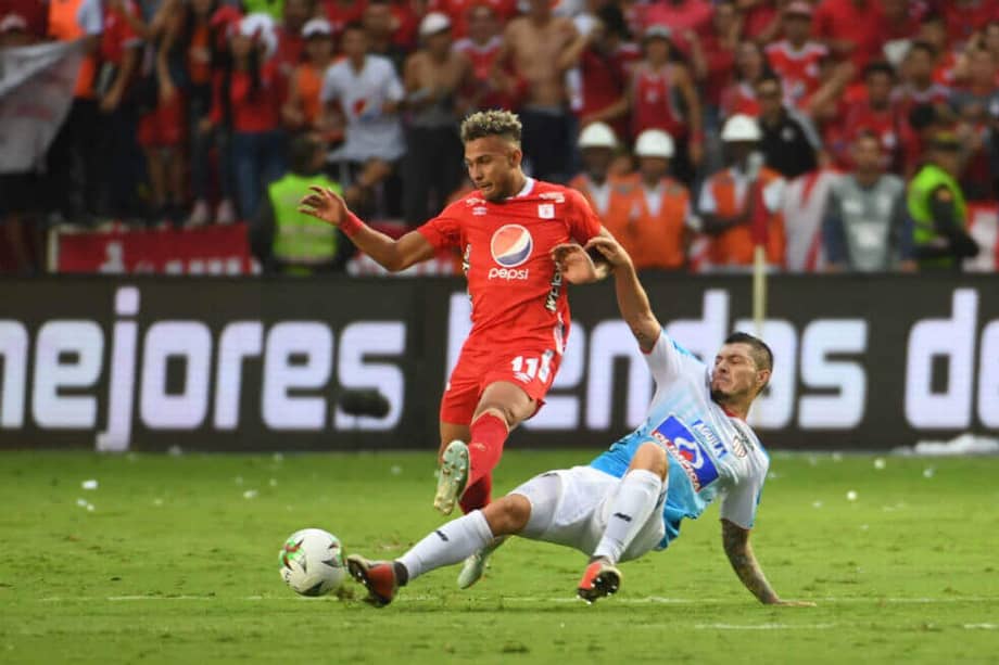 América y Júnior, los dos que por ahora están fijos en la fase de grupos. / Gustavo Torrijos- El Espectador