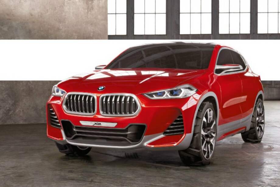 BMW presentó en el Salón de París el Concept X2, un SUV compacto que se caracteriza por su deportividad.