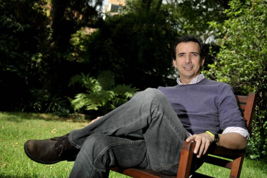 El actor y comediante Antonio Sanint afirma que su primer papel actoral lo hizo a los seis años, cuando interpretó a Simón el bobito. / Gustavo Torrijos - El Espectador