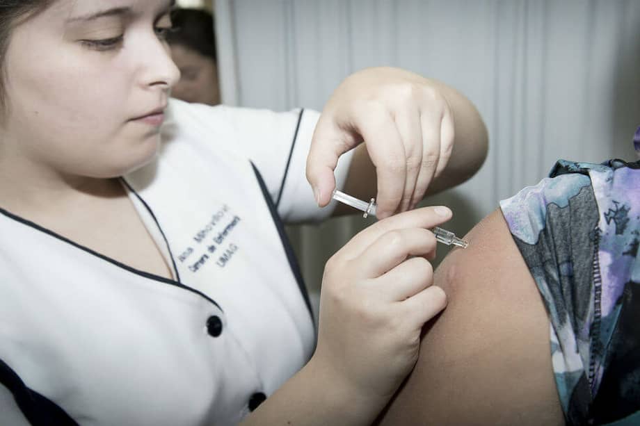 Pinterest no mostrará más publicaciones de los llamados "anti-vaxxers" / Flickr