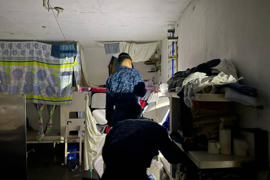 El INPEC desplegó un megaoperativo en cárceles del país para reforzar la seguridad antes de las elecciones legislativas.