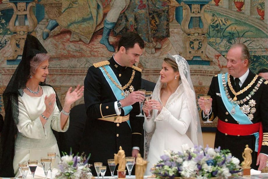 Recuerdos de la boda de Felipe y Letizia, los próximos reyes de España
