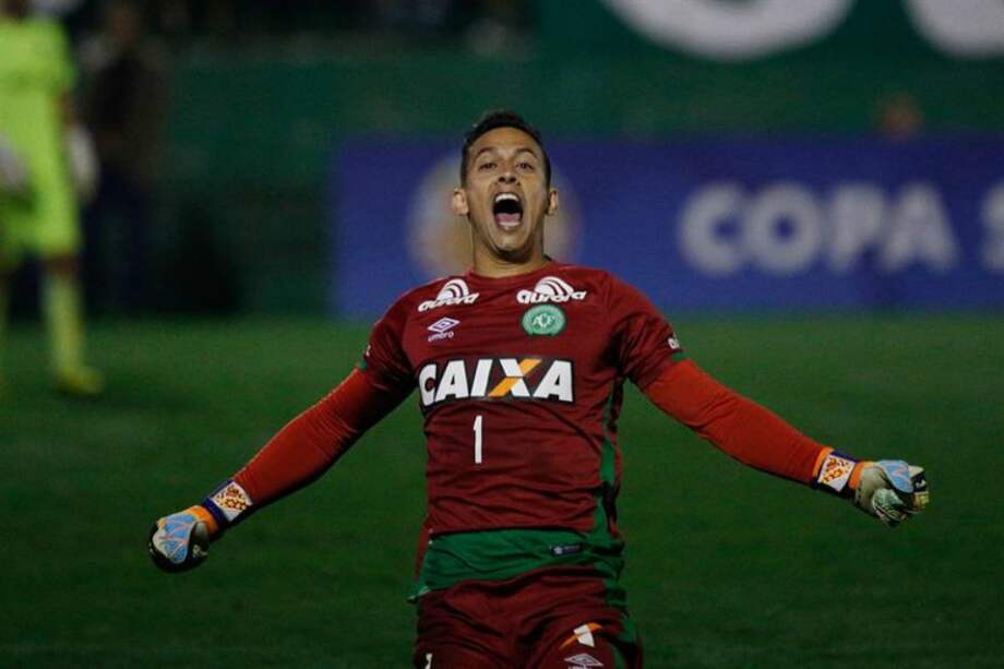 El portero Danilo atajó cuatro cobros en la tanda de penales. / EFE