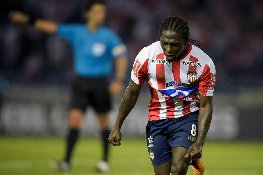 Chará, además de marcar el tanto del triunfo, fue la figura a lo largo de los 90 minutos. / AFP