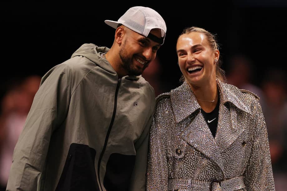 Nick Kyrgios y Aryna Sabalenka en la previa del partido entre ambos celebrado en Dubái.