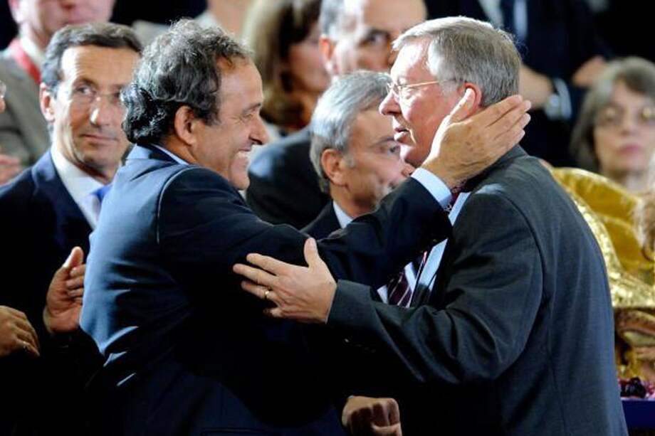 Michel Platini califica a Ferguson de "auténtico visionario"