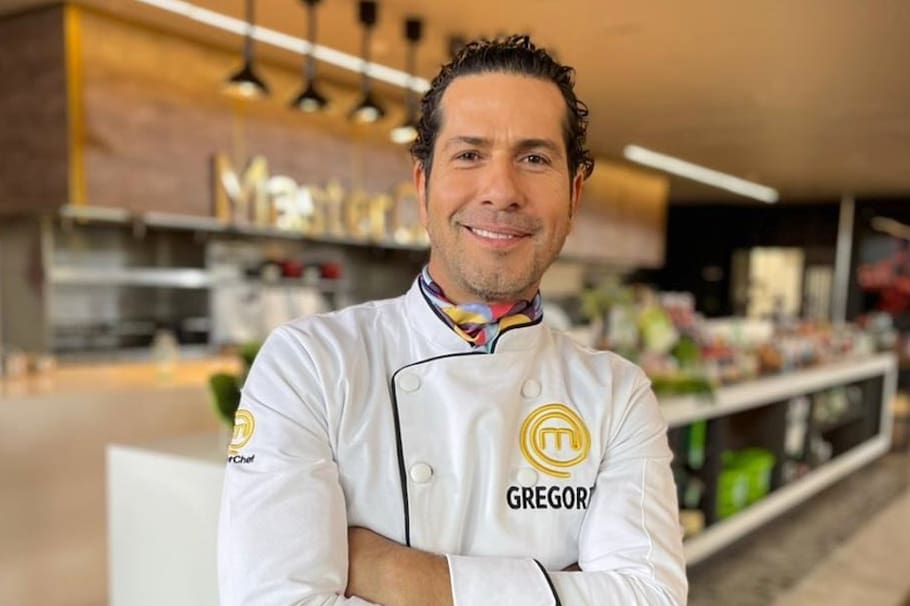 Gregorio Pernía y Marcela Mar son padres de Emiliano Pernía.