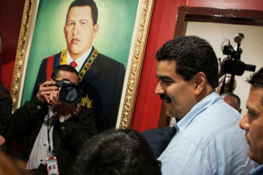 Raúl Castro se reunió con Maduro a su llegada a Cuba para ver a Chávez