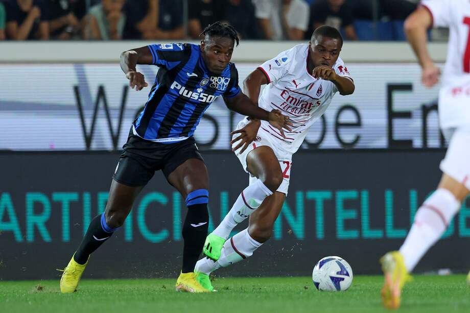 Duván Zapata registra un gol y cuatro asistencias en 23 partidos con Atalanta esta temporada.