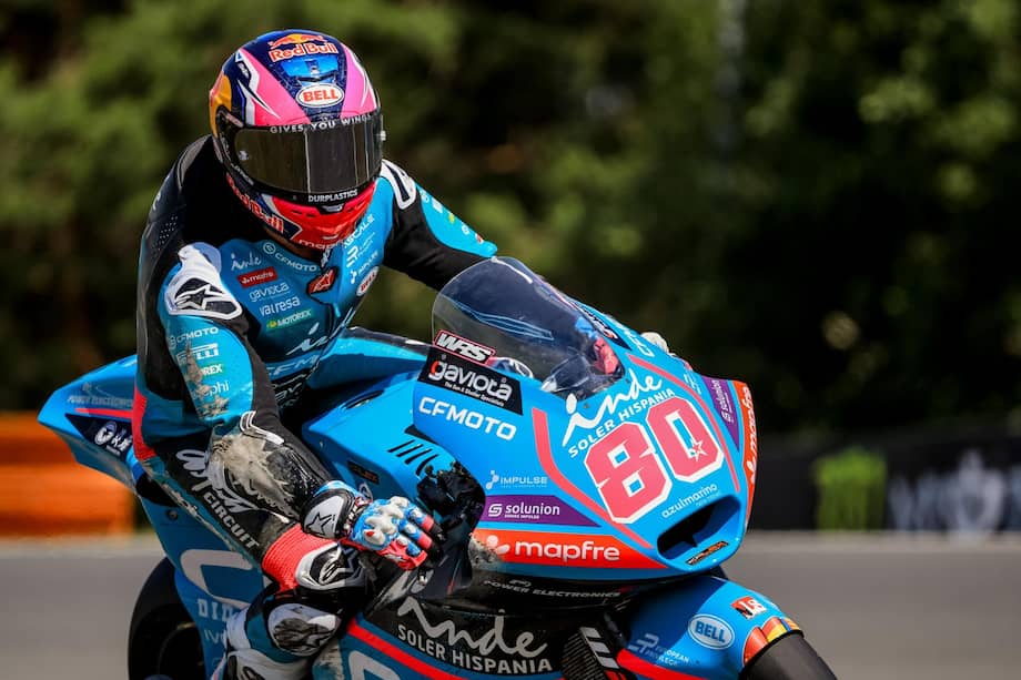 El piloto colombiano David Alonso logró su primera pole position en Moto2.
