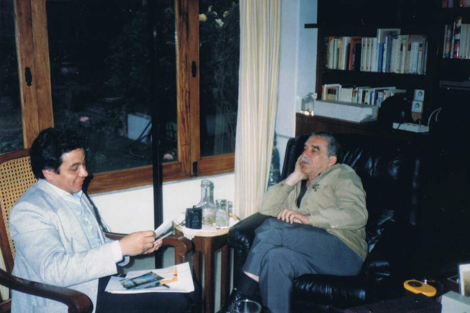 Dasso Saldívar y Gabo en imagen tomada por el escritor peruano y embajador en la Unesco Édgar Montiel. / Archivo particular