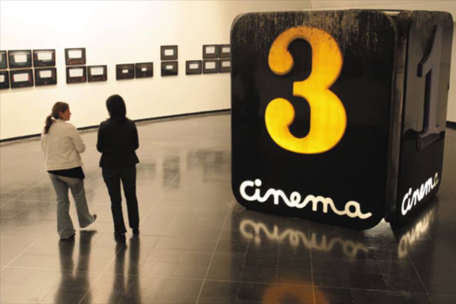 Rastros de las antiguas salas de cine de Bogotá