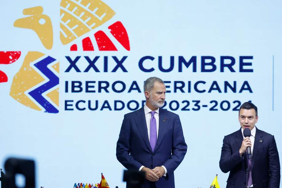 “La situación política de Venezuela y Nicaragua inició la división de la región que fue acabando con los mecanismos de concertación y diálogo”: María Ángela Holguín