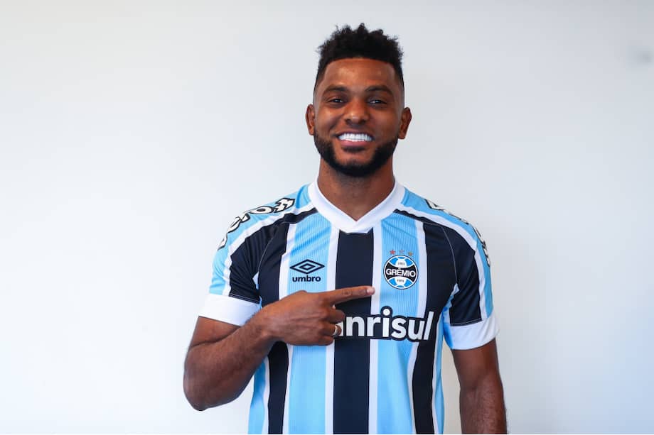 Con su llegada a Gremio, Miguel Ángel Borja viste su segunda camiseta en Brasil tras su paso por Palmeiras, equipo que aún tiene sus derechos deportivos.