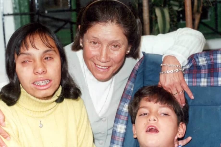 Nelcy García, Valeriana García y Rosa García. / Captura de pantalla Youtube @smdani