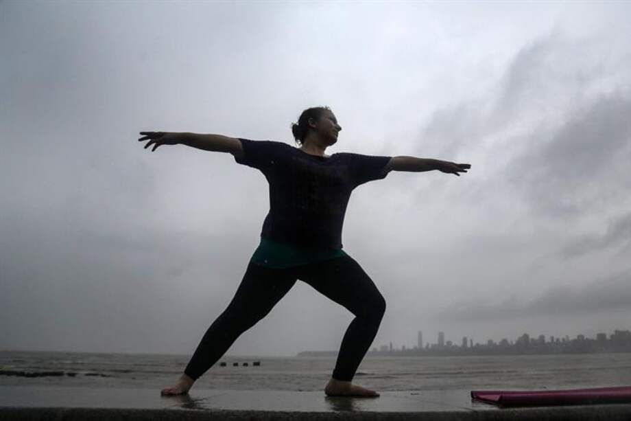 Día Internacional del Yoga /EFE
