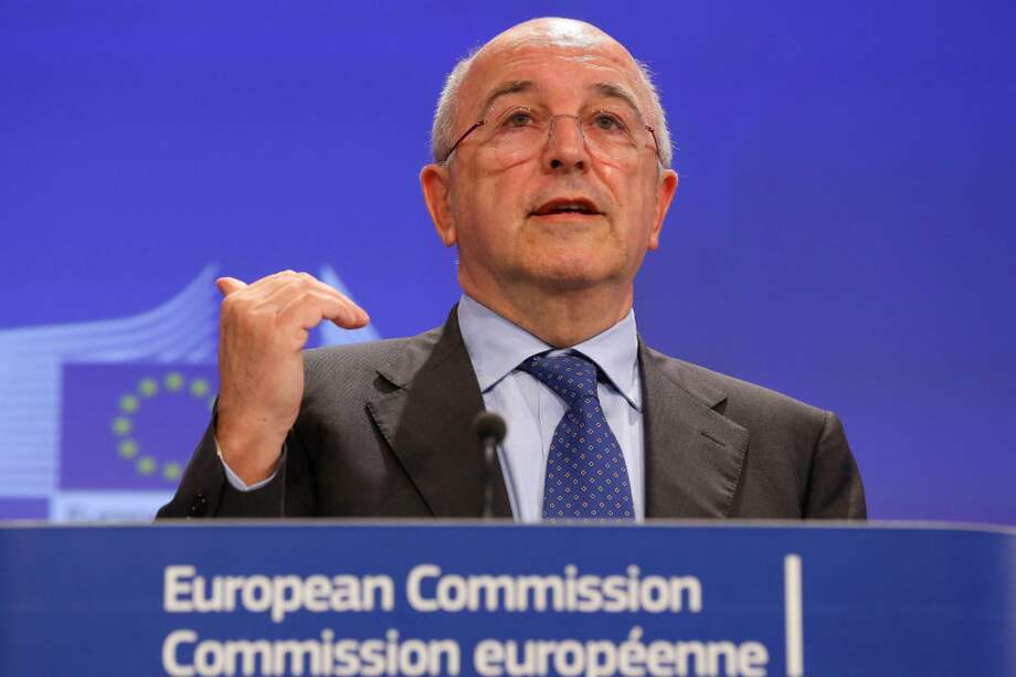 Joaquín Almunia, comisionado para la Competencia de la UE. / EFE