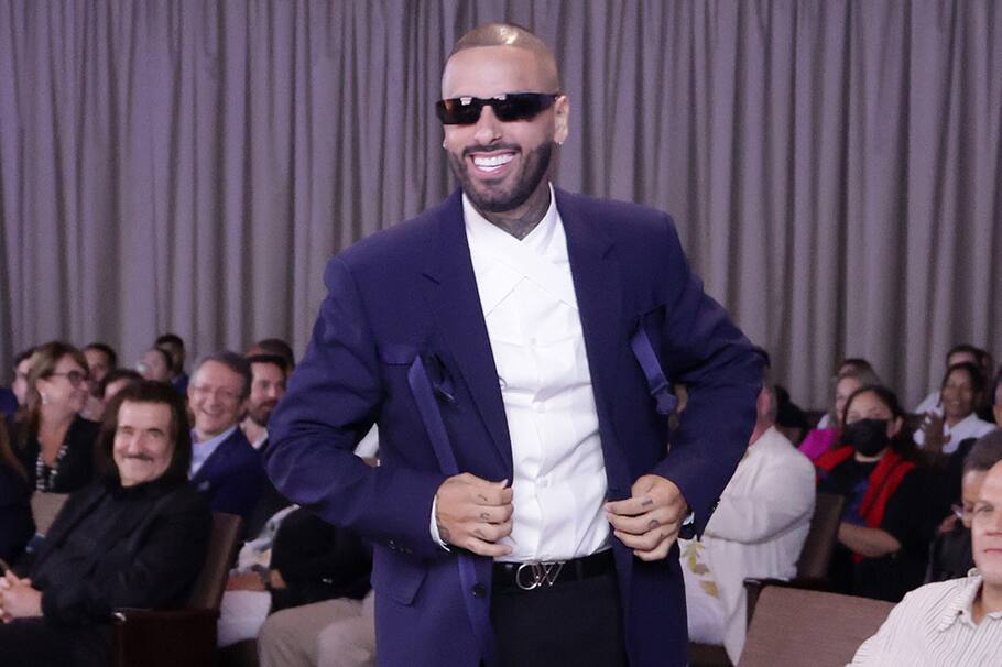 Este año, Nicky Jam fue el patrocinador de la Beca Prodigio. En años anteriores lo fueron Juanes, Juan Luis Guerra, Julio Iglesias y Gloria y Emilio Estefan.