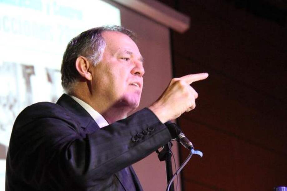 De anularse su elección Procurador General no interpondrá recursos