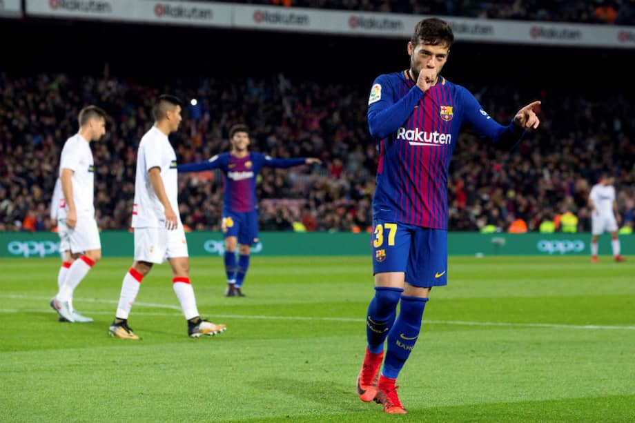 José Arnaiz celebra su gol frente al Murcia. / EFE