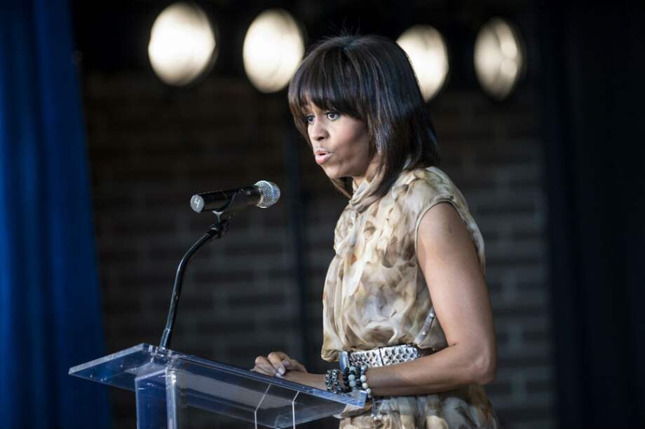 Michelle Obama y Jason Collins recaudan fondos en gala LGBT