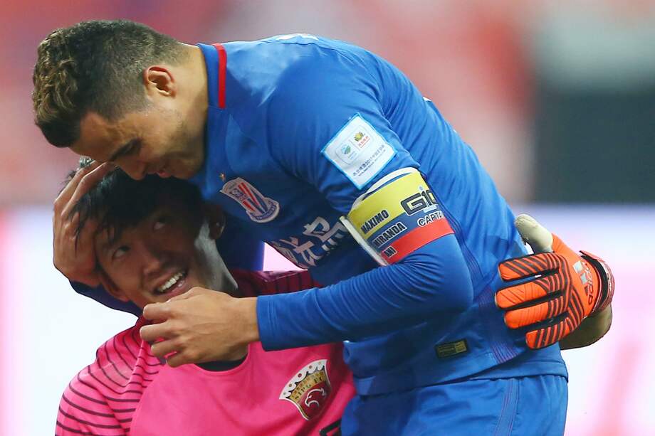 'Gio' Moreno anotó un gol en contra en la final de la Copa China. / AFP