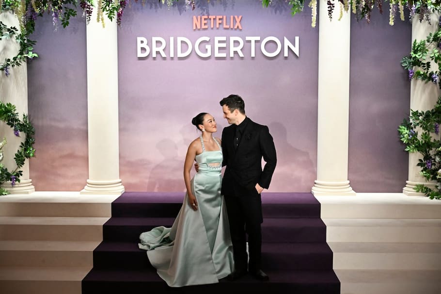 Yerin Ha y Luke Thompson, protagonistas de 'Bridgerton 4' (Netflix 2026).
