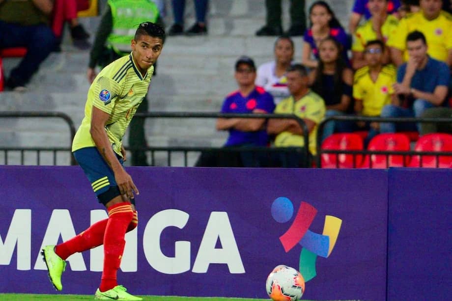 Esta es la primera convoctaria a la selección de mayores para el defensor de 23 años.