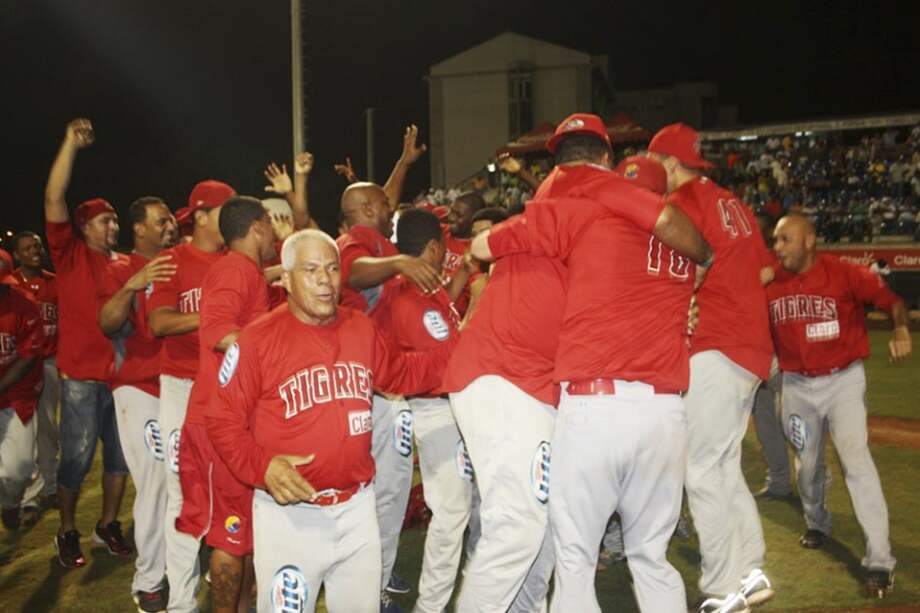 Tigres de Cartagena, campeón de la LCBP 2013/14. Foto: Tigres de Cartagena
