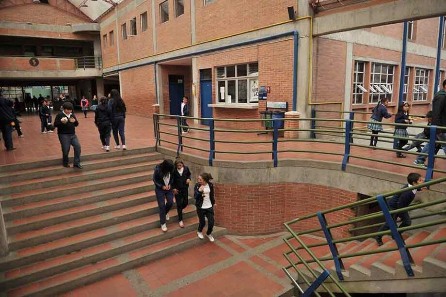 La secretaria hizo un llamado para denunciar cobros excesivos o abusos en requerimientos de uniformes, textos y útiles escolares. / Archivo Particular