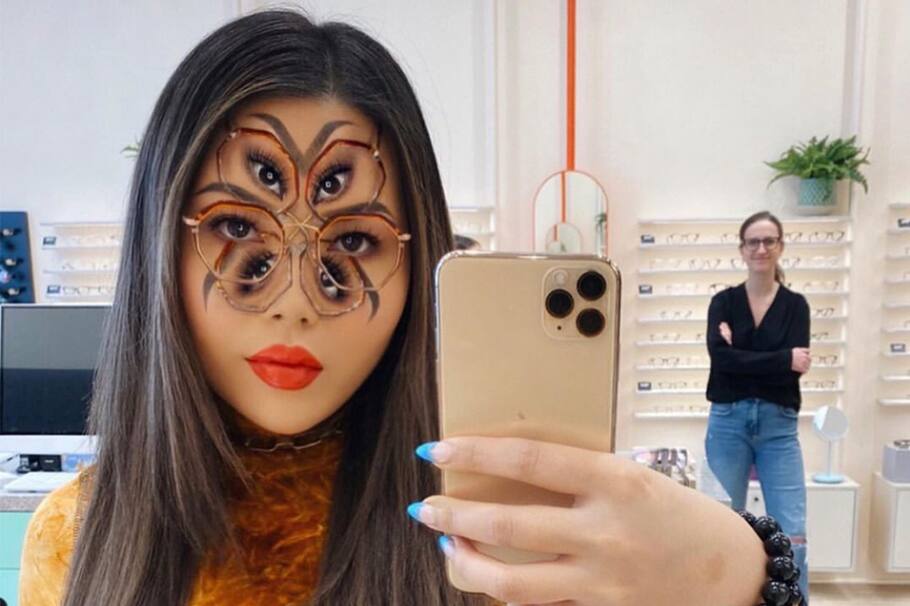 Nació en China, pero está radicada en Canadá