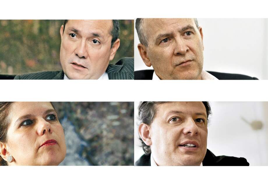 Antonio Sanguino, Carlos Vicente de Roux, María Mercedes Maldonado y Hollman Morris. / Gustavo Torrijos, David Campuzano, Óscar Pérez, Luis Ángel