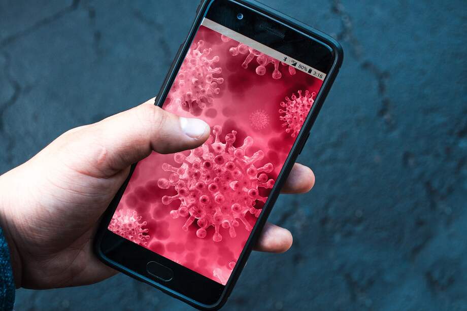 Desde enero de 2020 twitter cuenta con una función específica de búsqueda de COVID-19 que cuenta con información verificada.