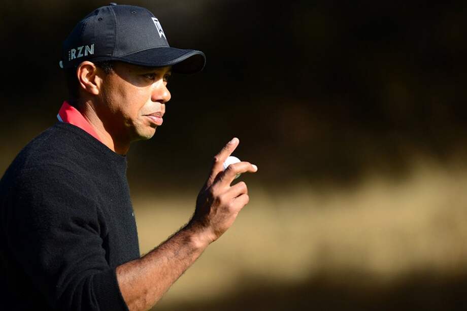 Tiger Woods aumenta su ventaja en la clasificación mundial de golf