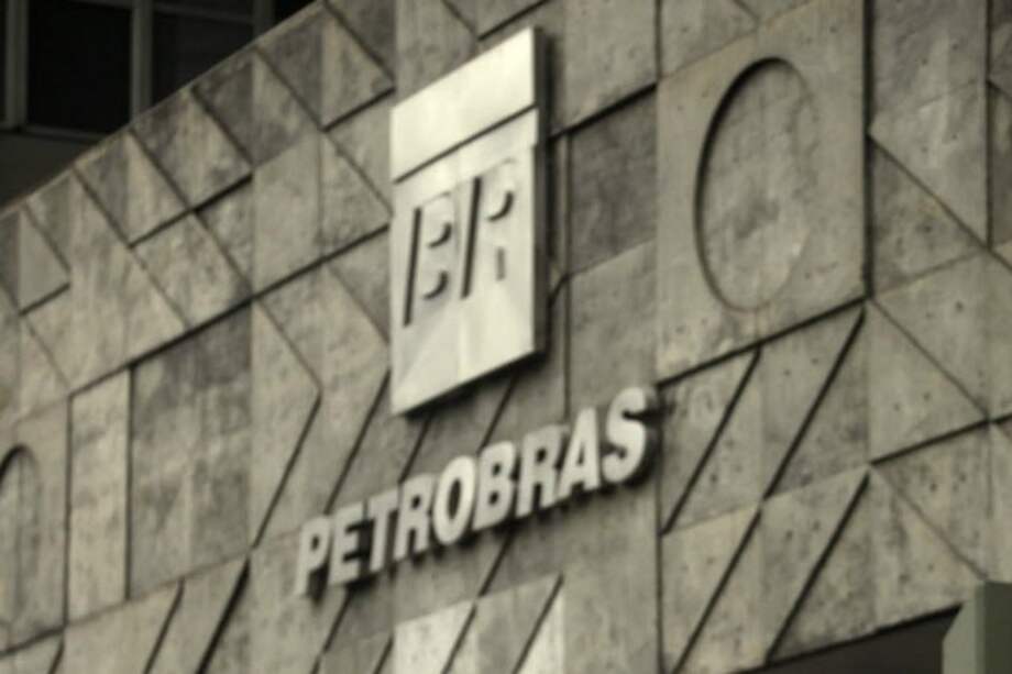 Petrobras retrasa entrega de resultados del tercer trimestre