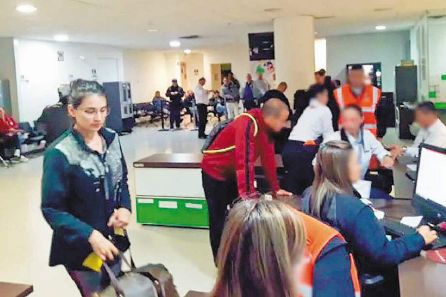 La colombiana llegó al país el miércoles 7 de febrero desde Madrid, España. / Migración Colombia