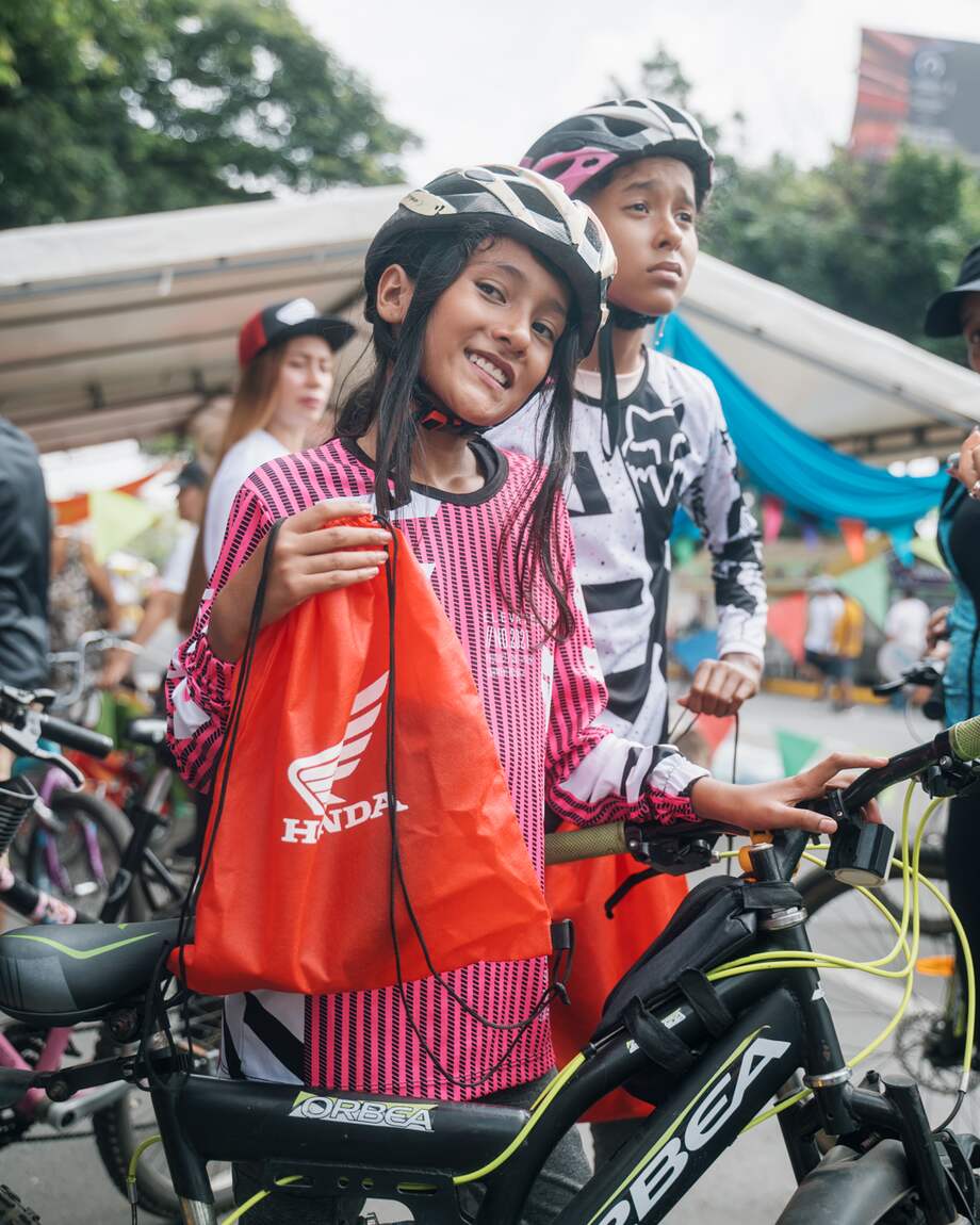 Honda Motocicletas celebra el Día de los Niños con el lanzamiento de Hondaneitor