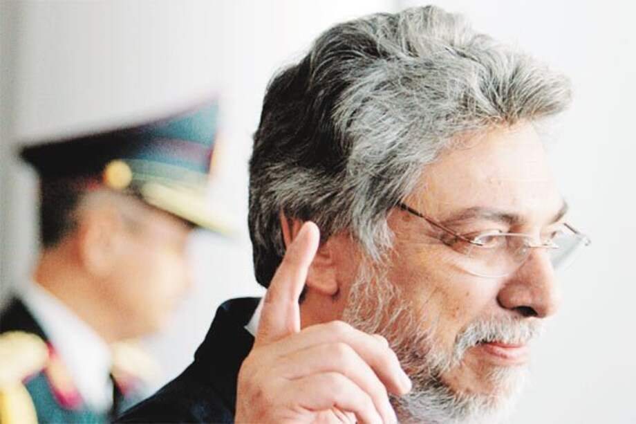 Fernando Lugo pide que comisión investigue su destitución