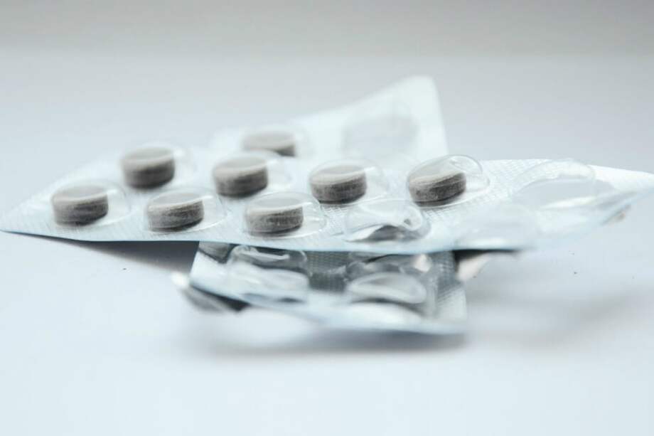 La recomendación del Invima es dejar de consumir los productos en caso de que alguien los esté utilizando. / Pixabay